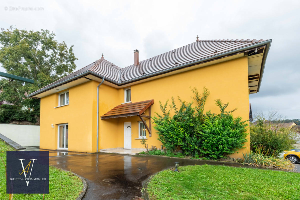 Maison à FROENINGEN