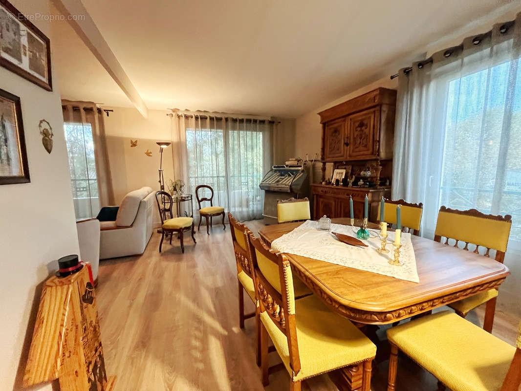 Appartement à VILLEFRANCHE-SUR-SAONE