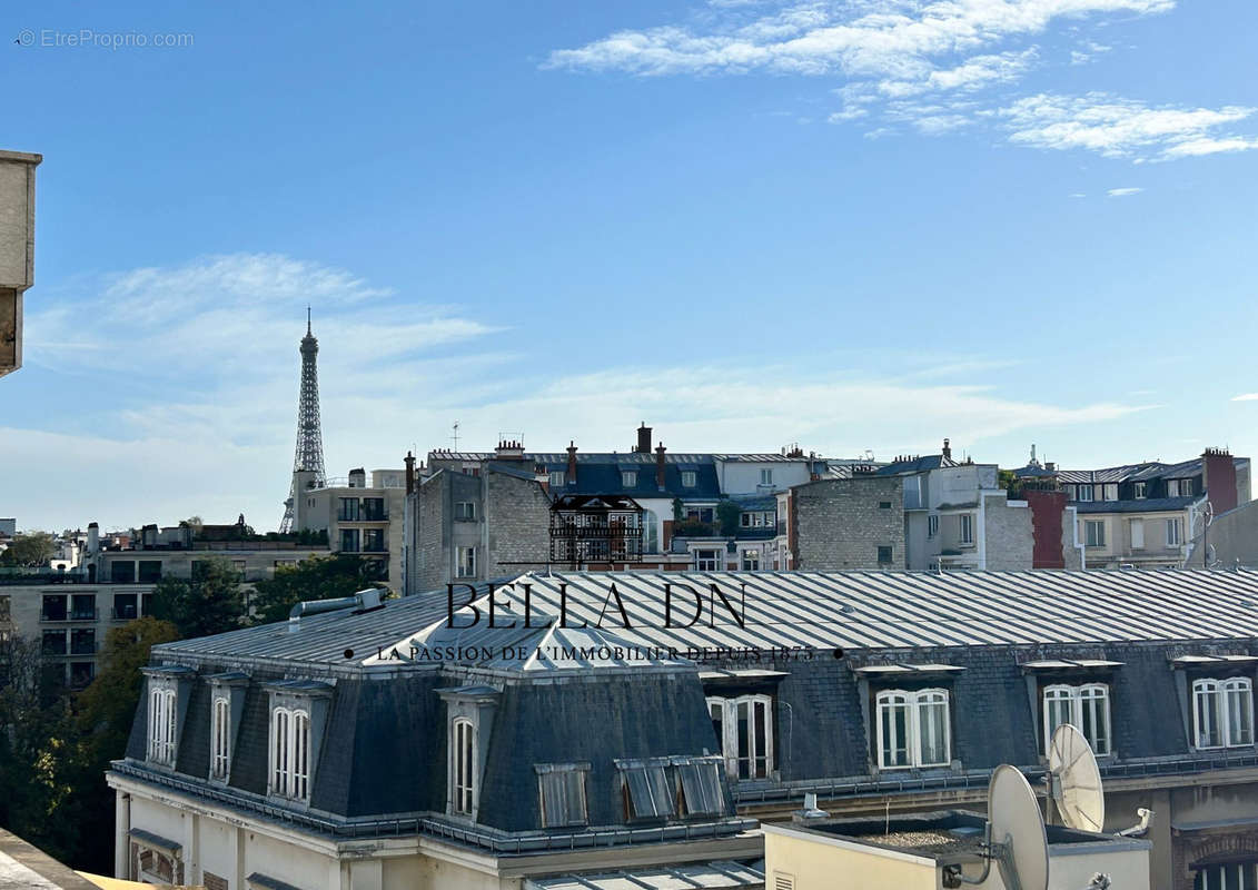 Appartement à PARIS-16E