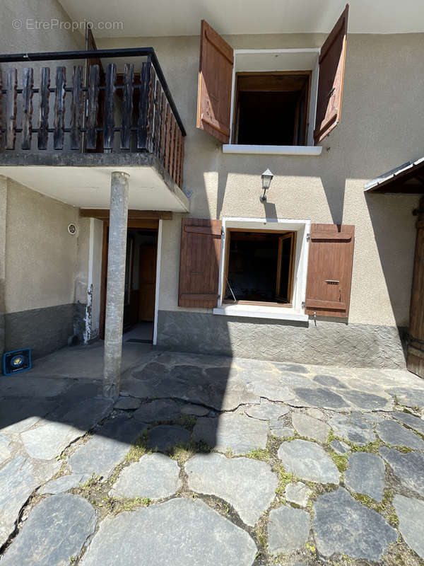 Appartement à VALEZAN