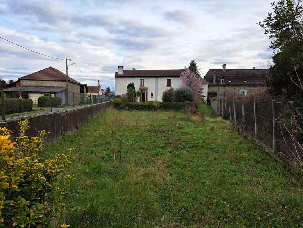 Maison à LAGARDE