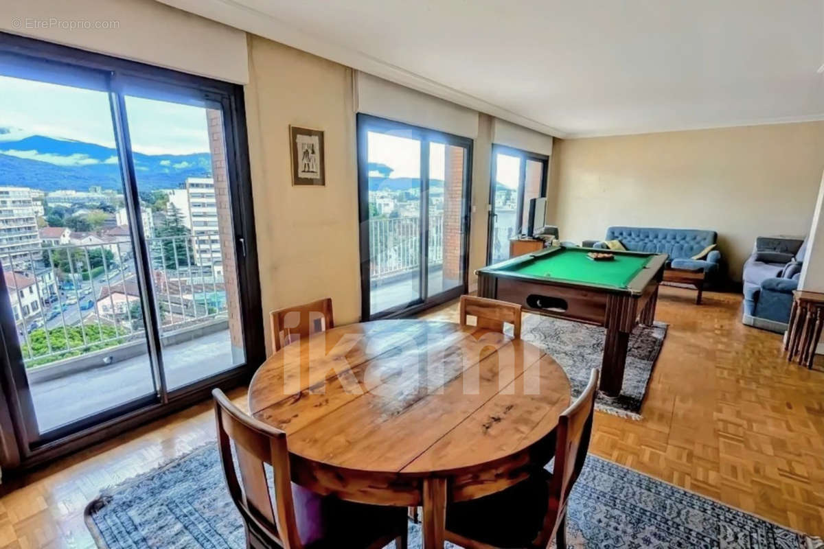 Appartement à GRENOBLE