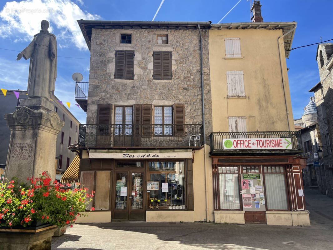 Maison à LALOUVESC