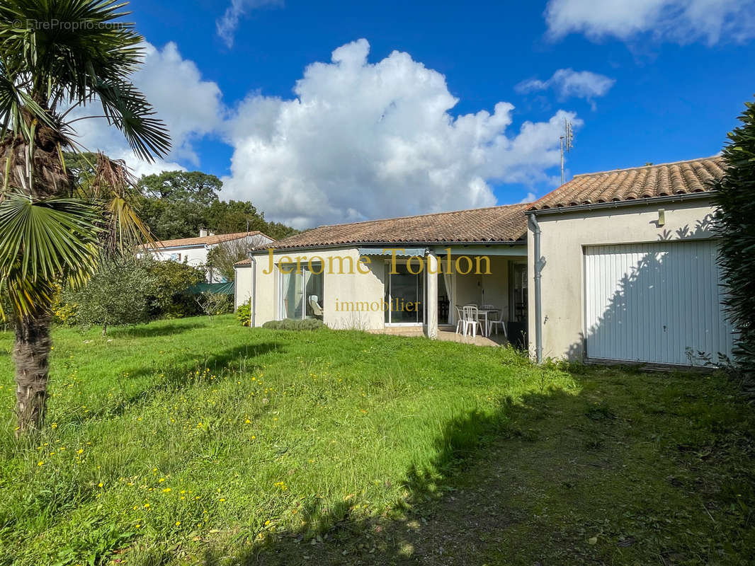 Maison à SAINT-PALAIS-SUR-MER