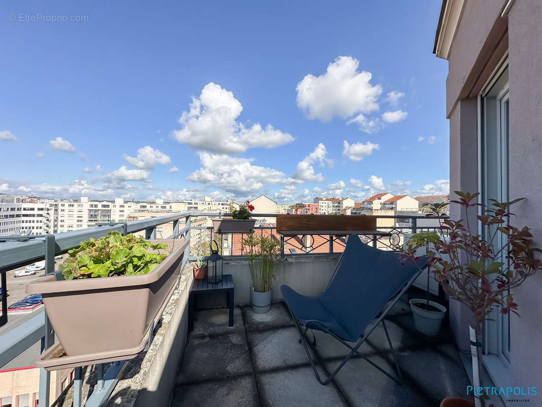 Appartement à LYON-3E