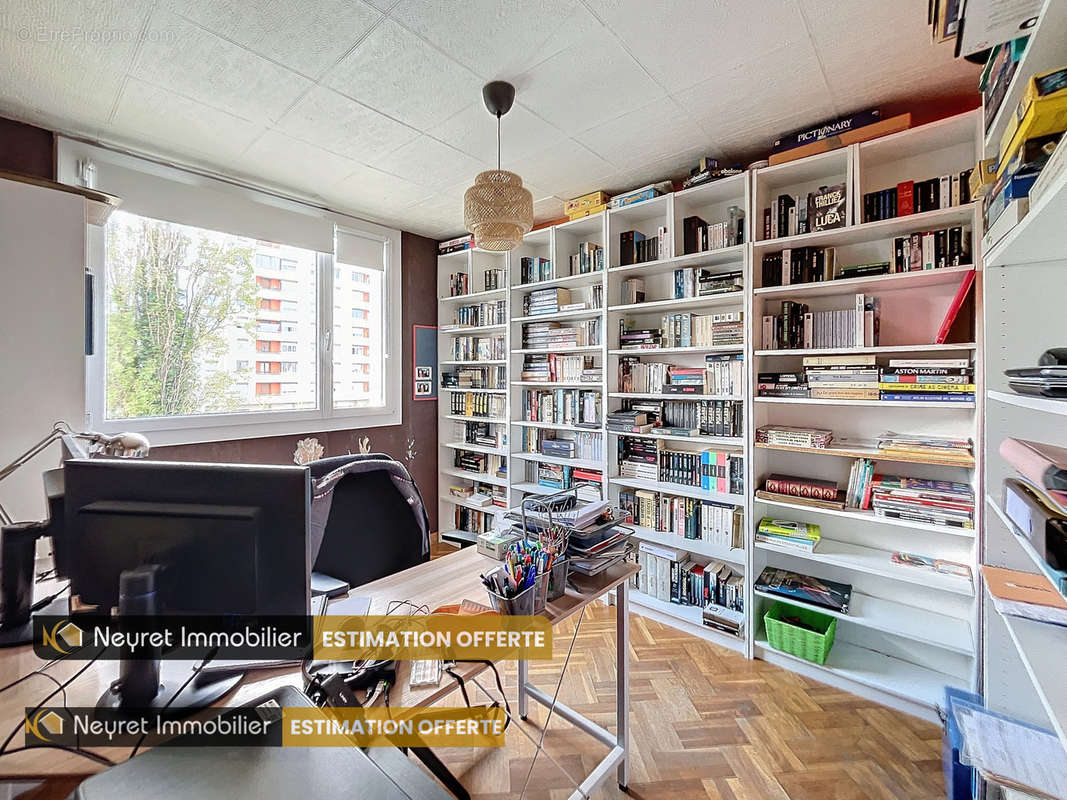 Appartement à LYON-8E