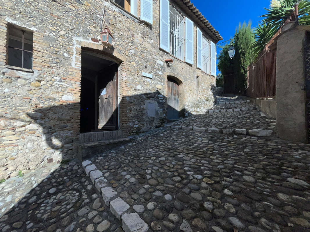 Maison à CAGNES-SUR-MER