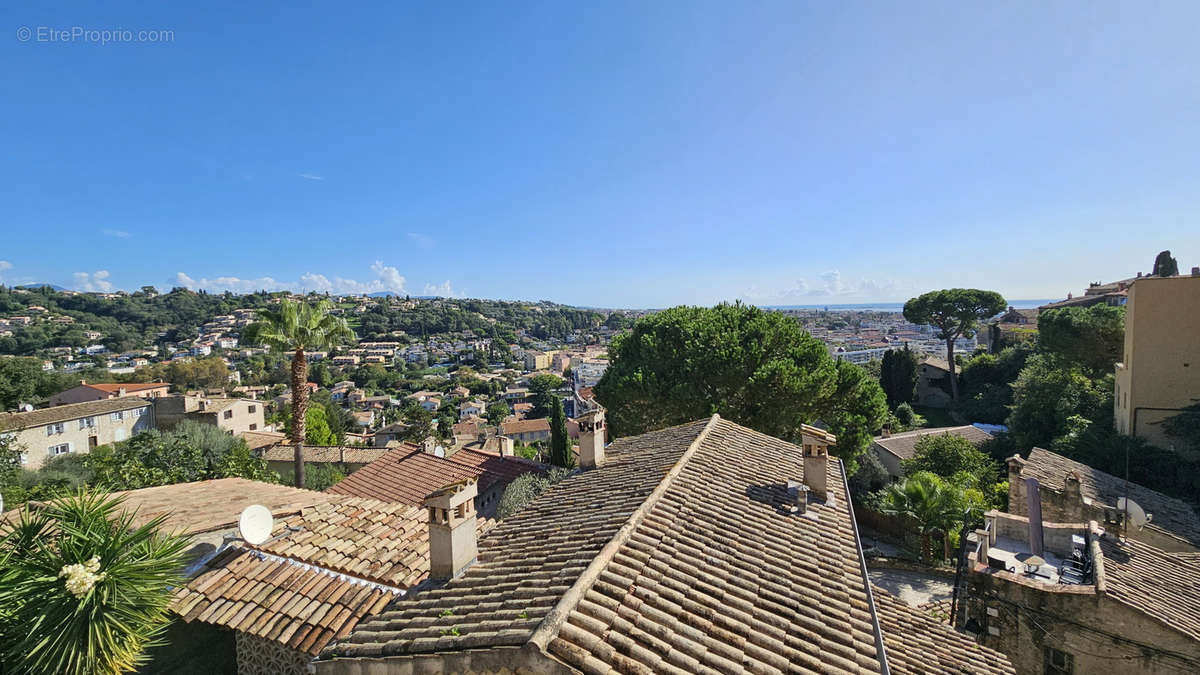 Maison à CAGNES-SUR-MER