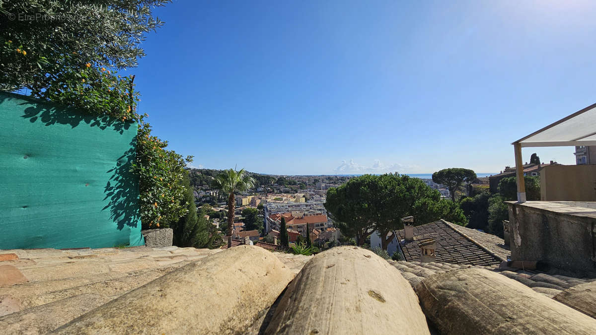 Maison à CAGNES-SUR-MER