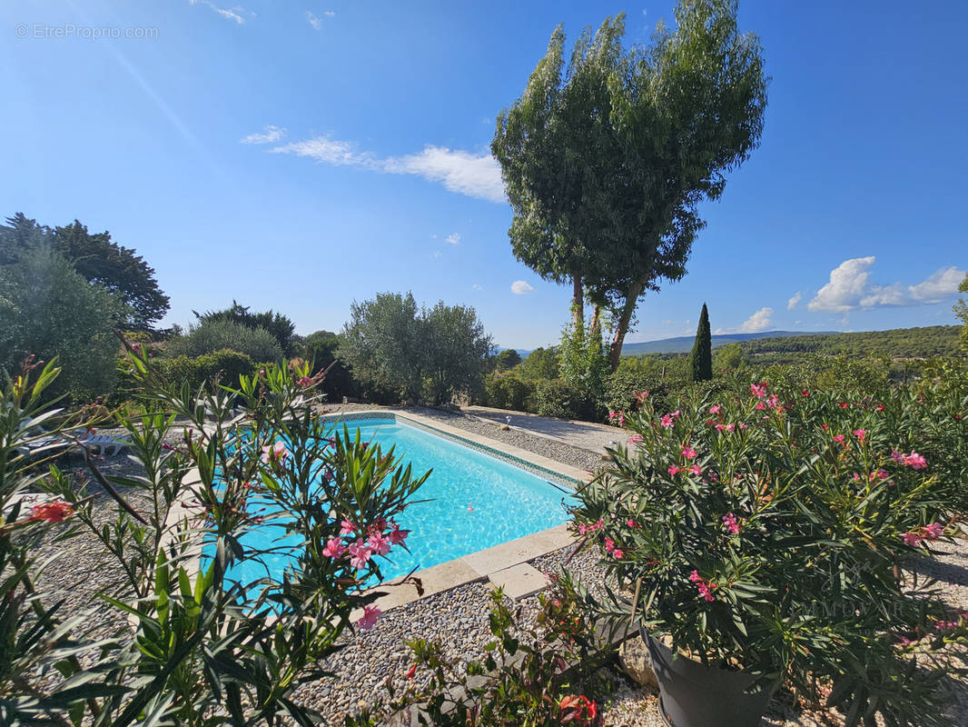 Maison à LA CADIERE-D&#039;AZUR