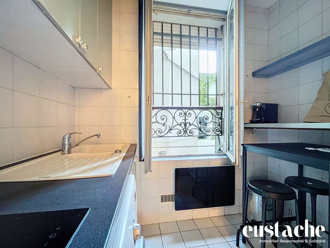 Appartement à PARIS-19E