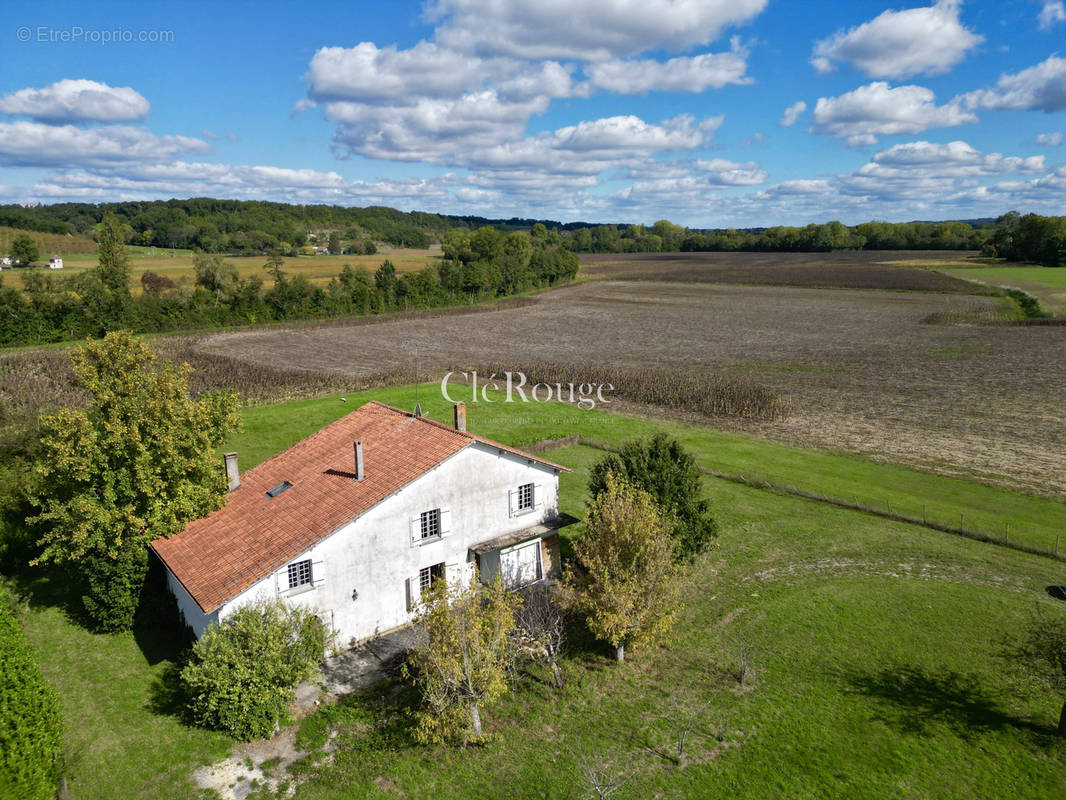 Maison à EYMET