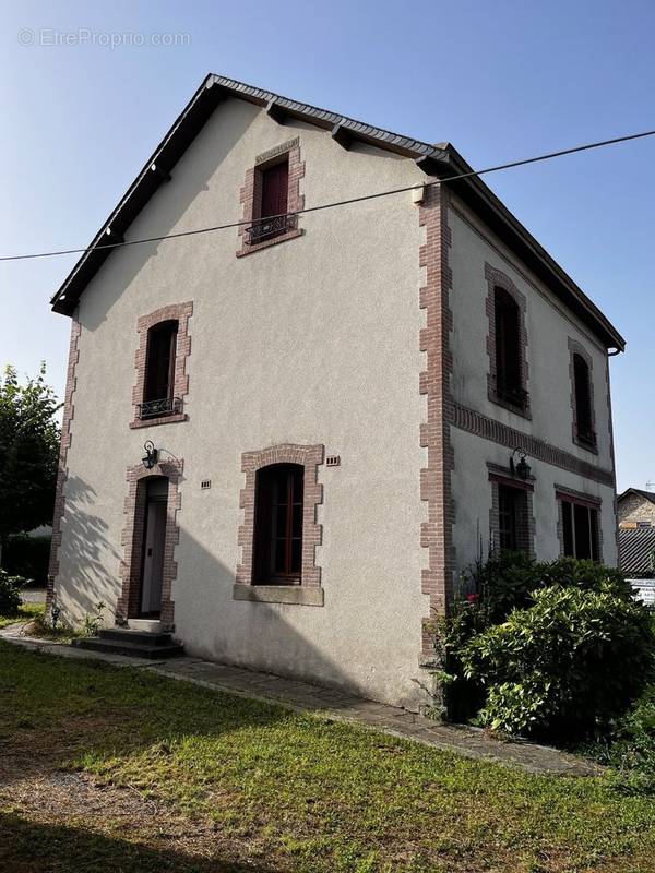 Maison à CHAMBERET