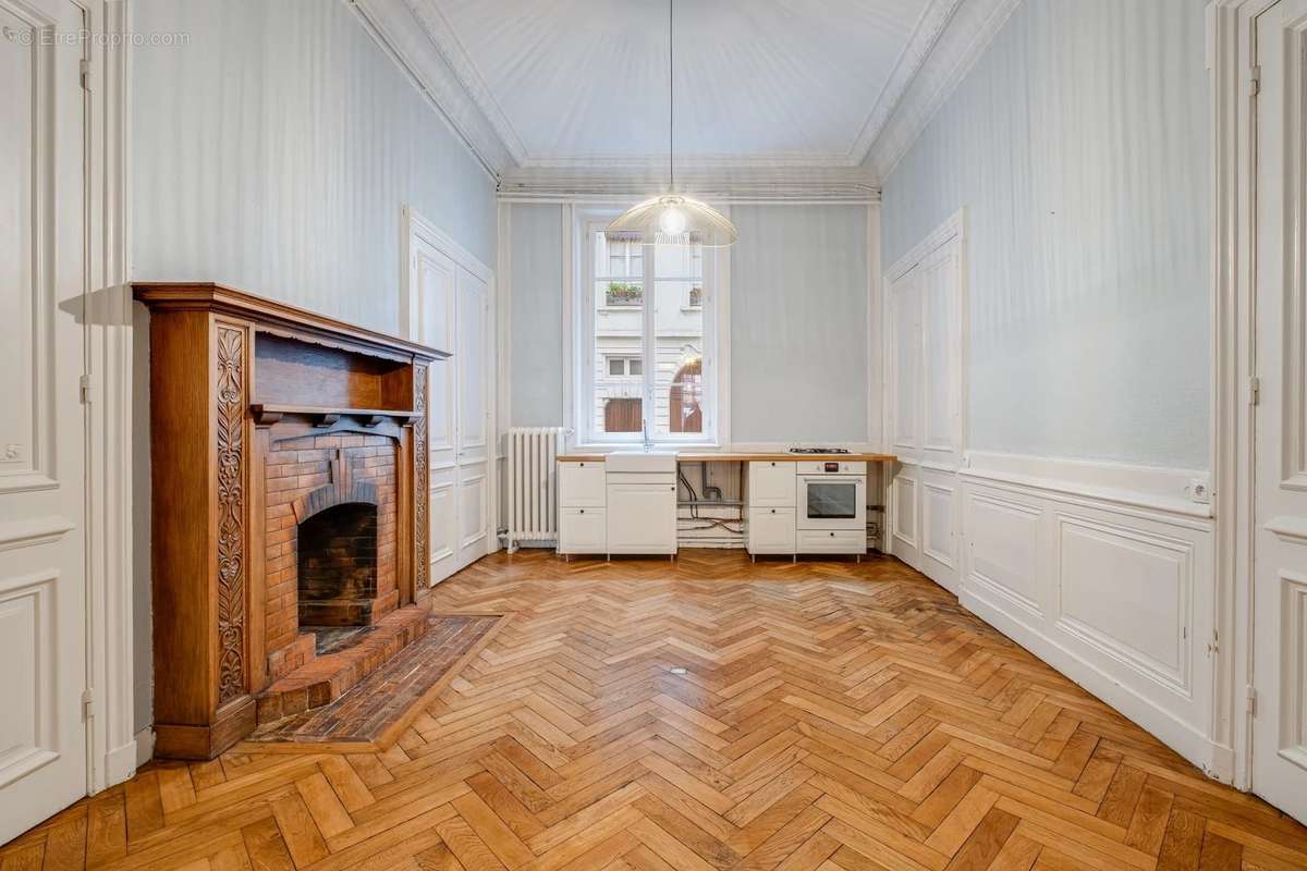 Appartement à LYON-6E