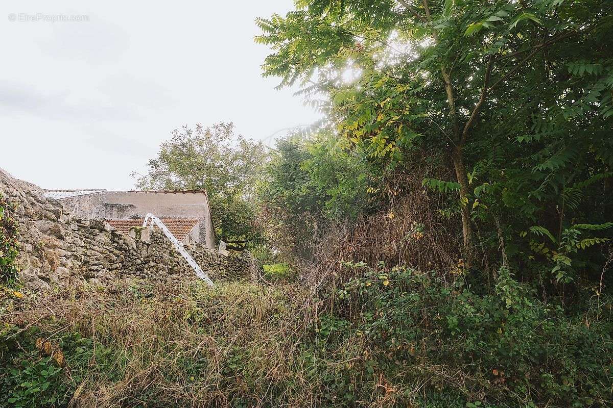 Maison à USSEL-D&#039;ALLIER