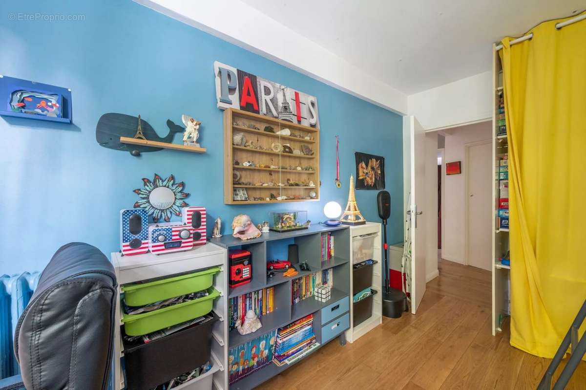 Appartement à PARIS-15E