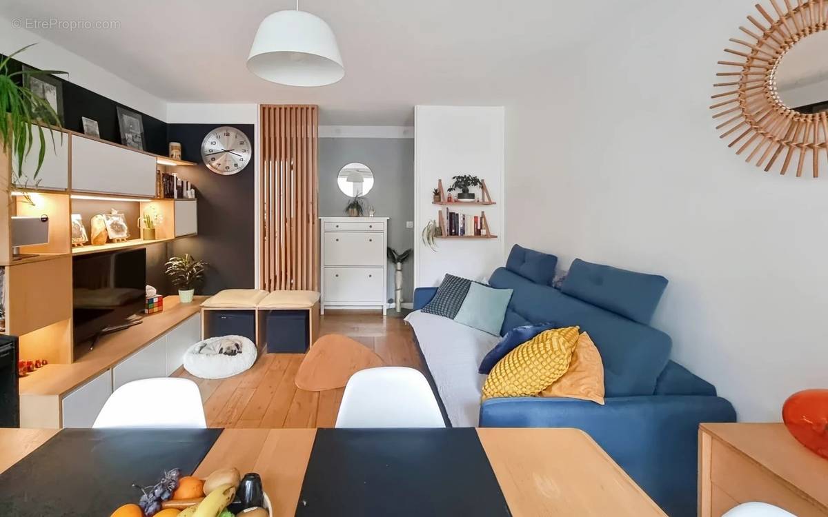 Appartement à PARIS-15E