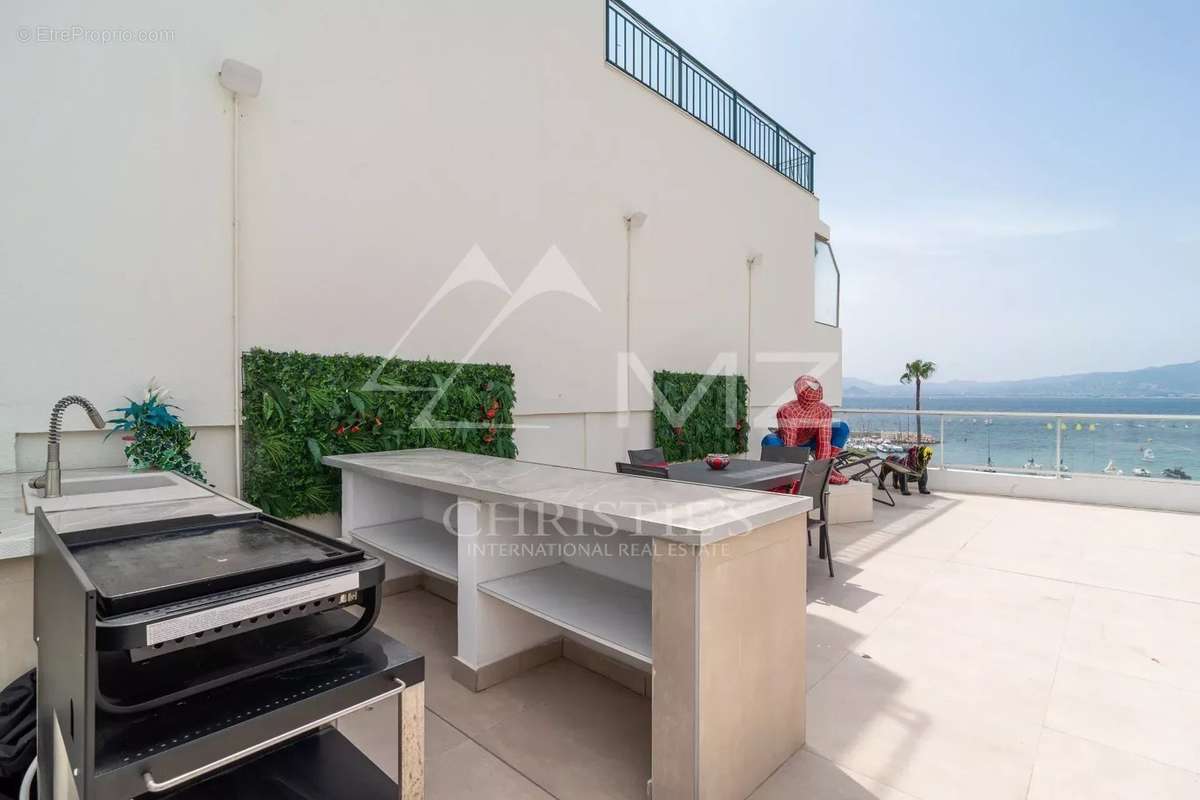 Appartement à CANNES