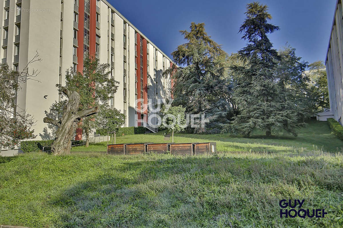 Appartement à LYON-5E