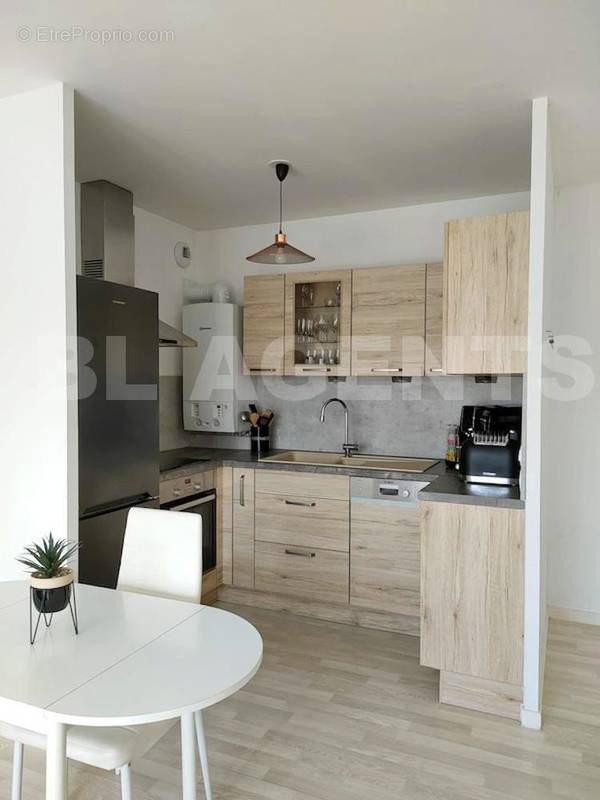 cuisine - Appartement à SAINT-GERMAIN-SUR-MORIN