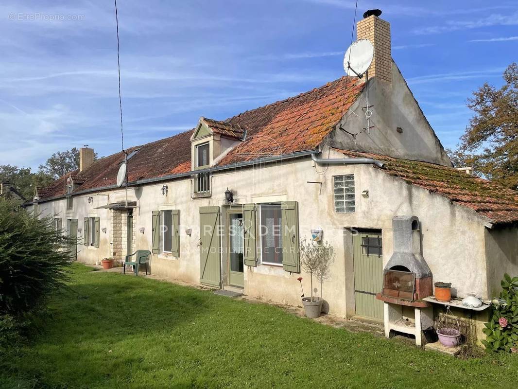 Maison à CULAN