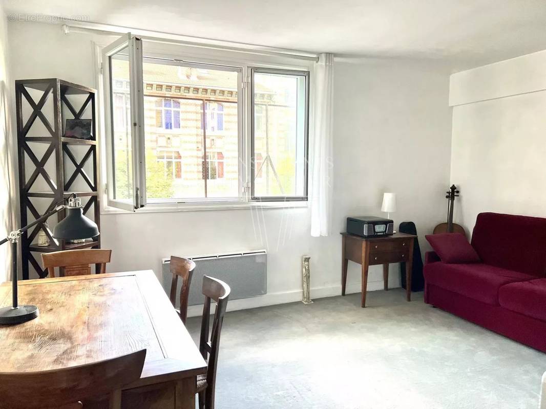 Appartement à PARIS-6E