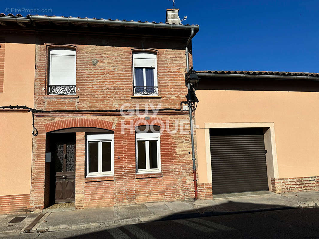 Appartement à FRONTON