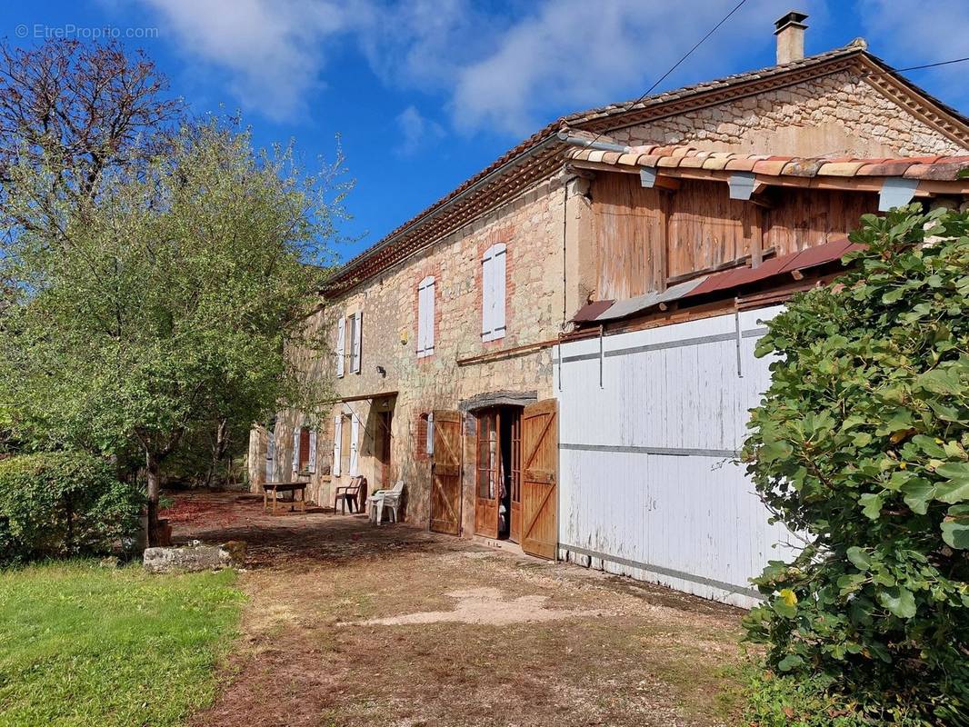 Maison à CASTELNAU-DE-MONTMIRAL