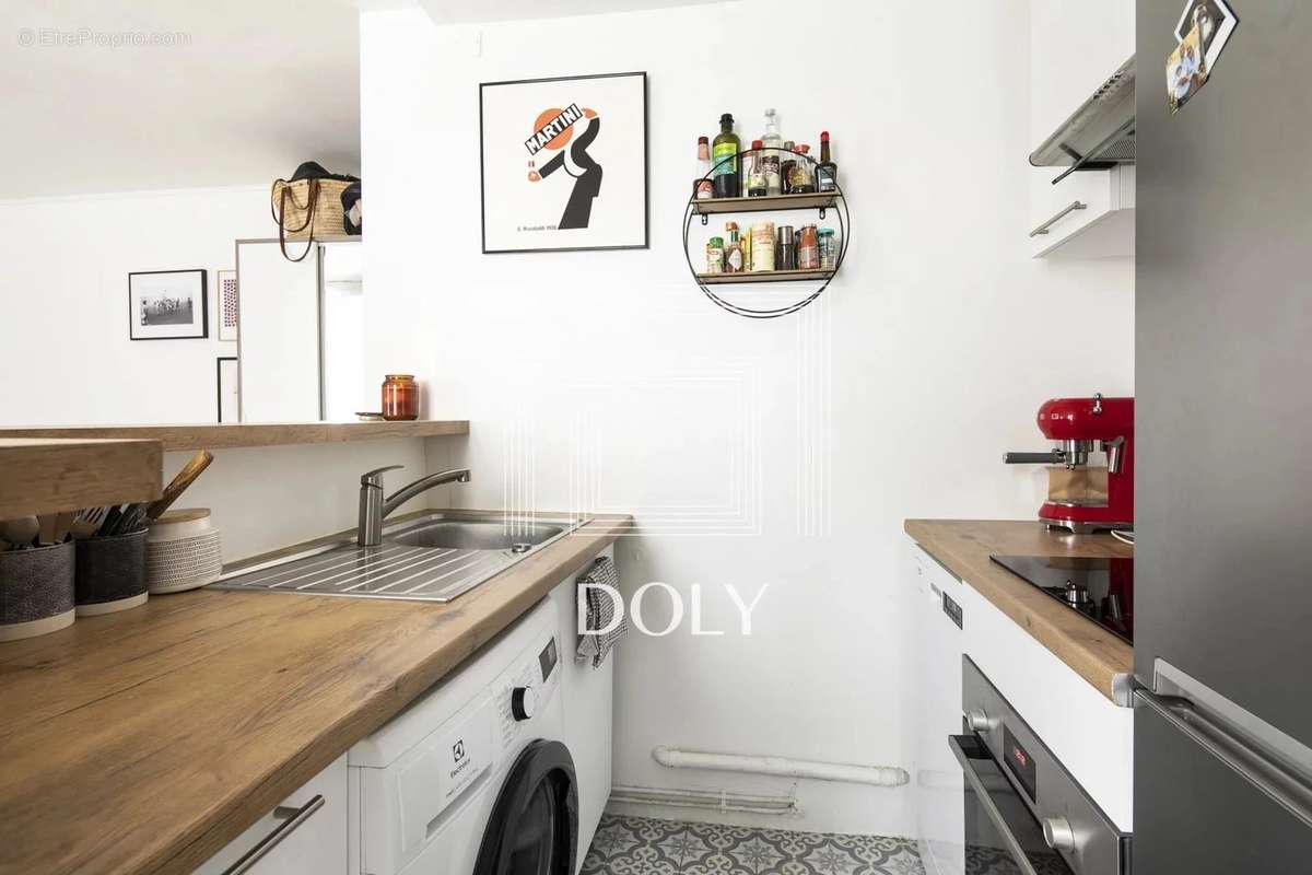 Appartement à PARIS-10E