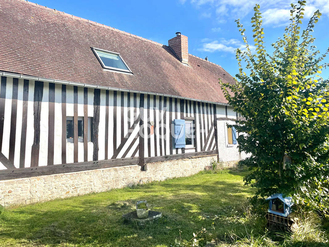 Maison à VIEUX-PONT-EN-AUGE