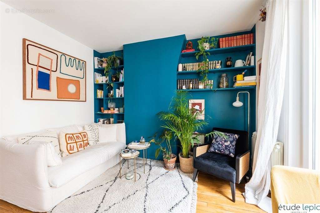 Appartement à PARIS-18E