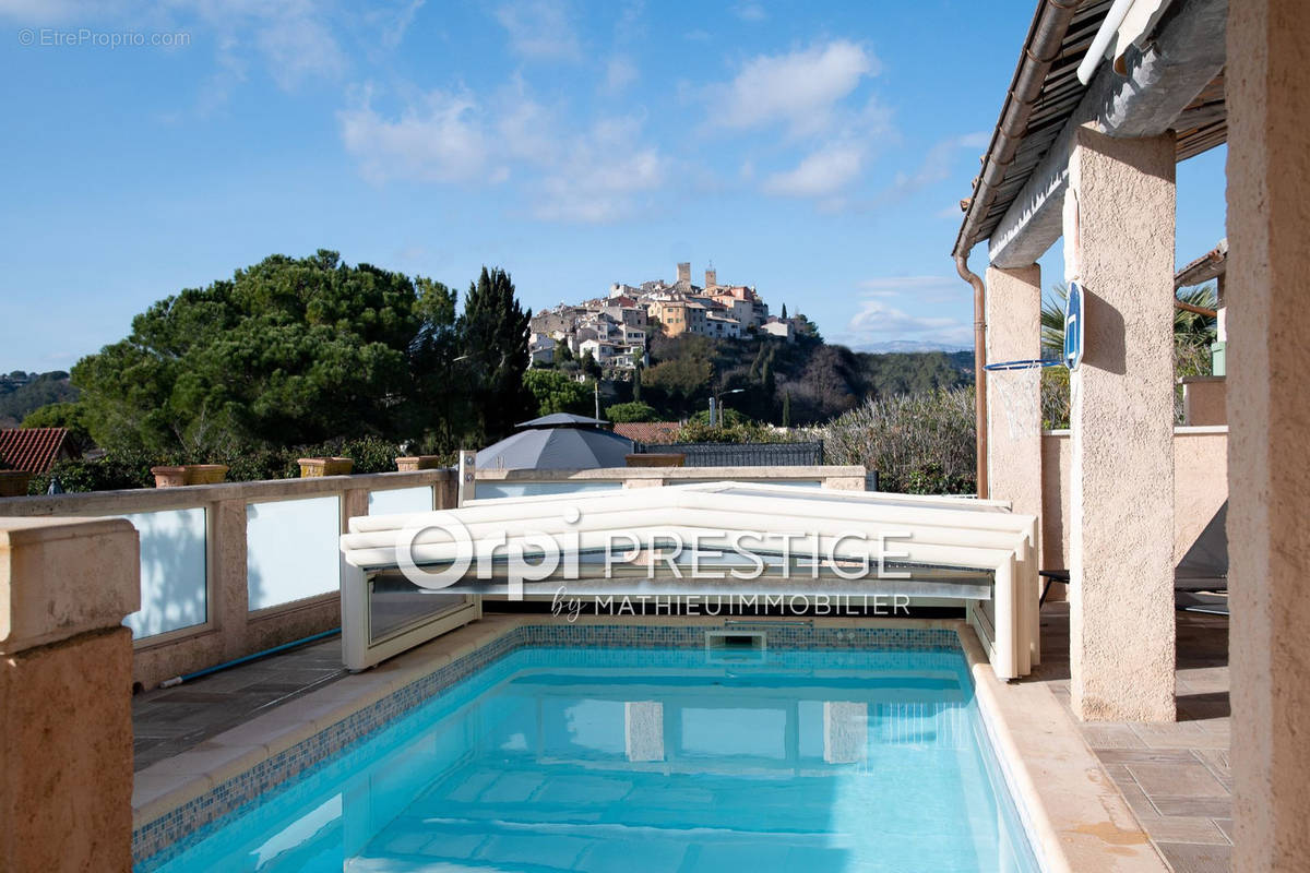 Maison à BIOT