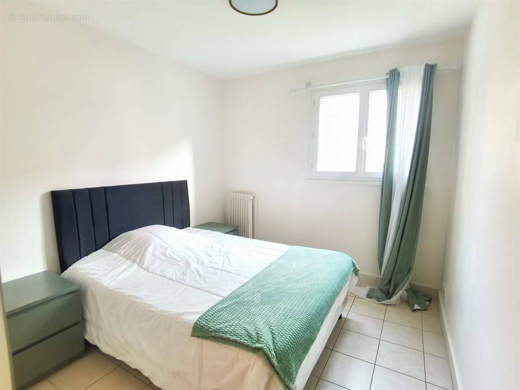 Appartement à PARIS-19E