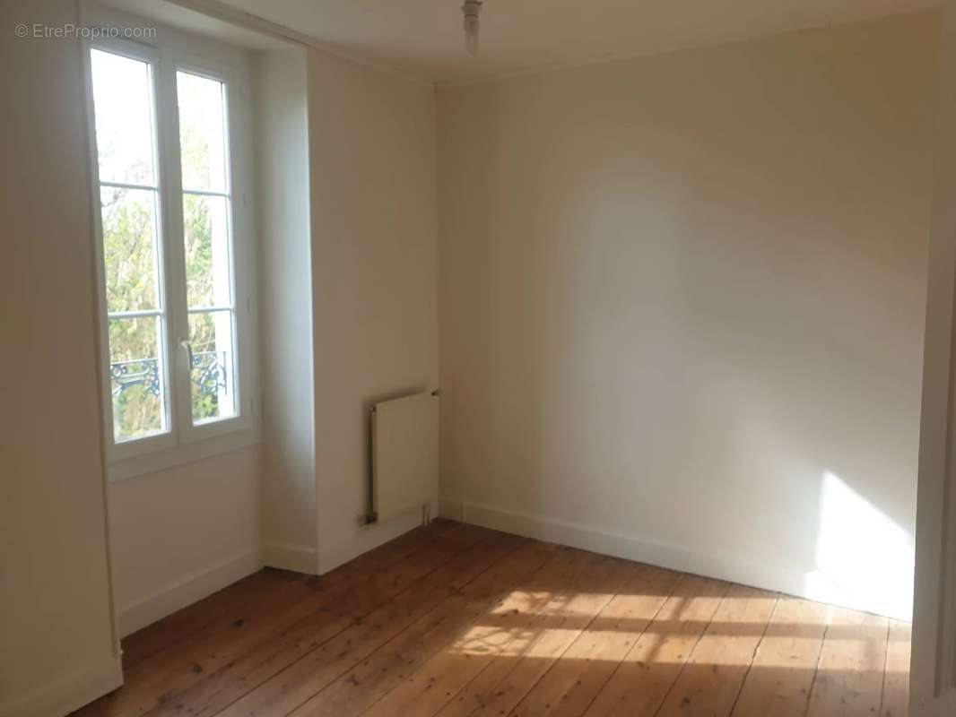 Appartement à MOUTHIERS-SUR-BOEME