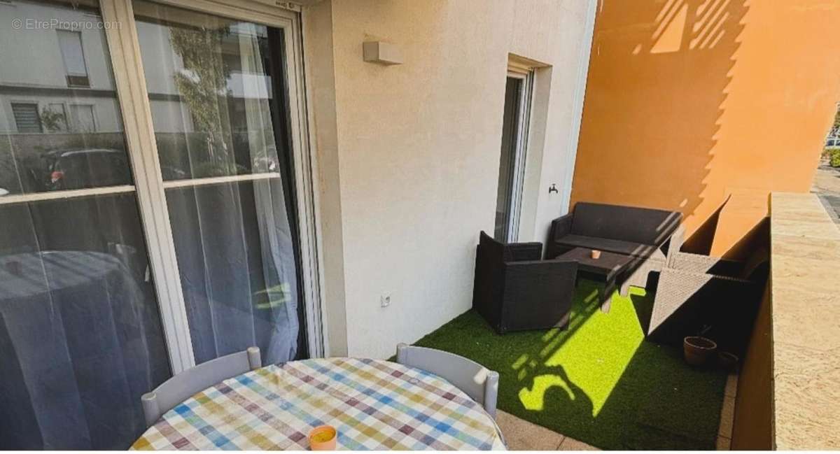 Appartement à SAINT-BRES