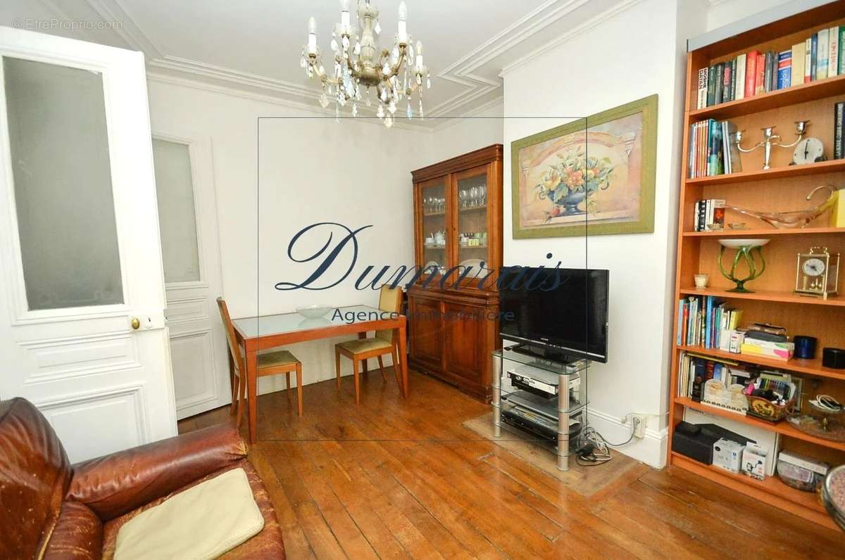 Appartement à PARIS-4E