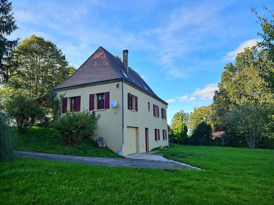 Maison à SAINTE-FOY-DE-BELVES