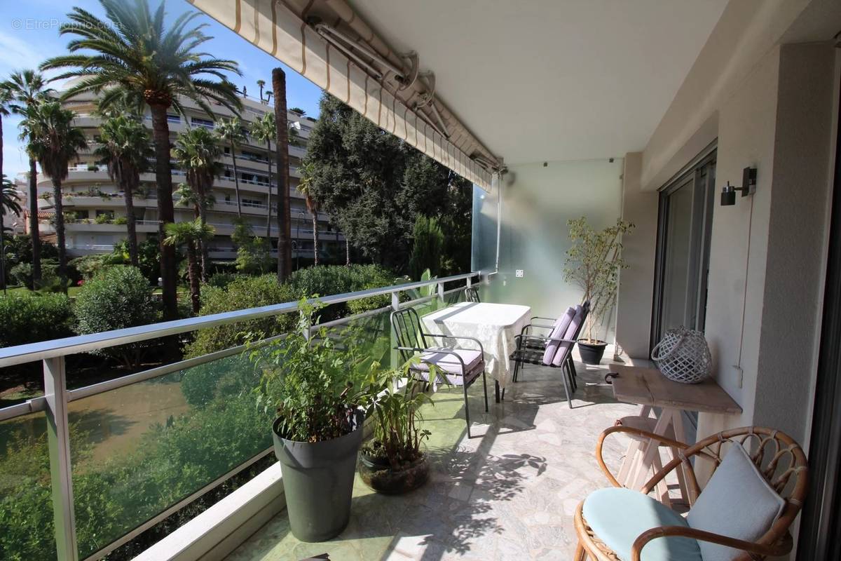 Appartement à CANNES