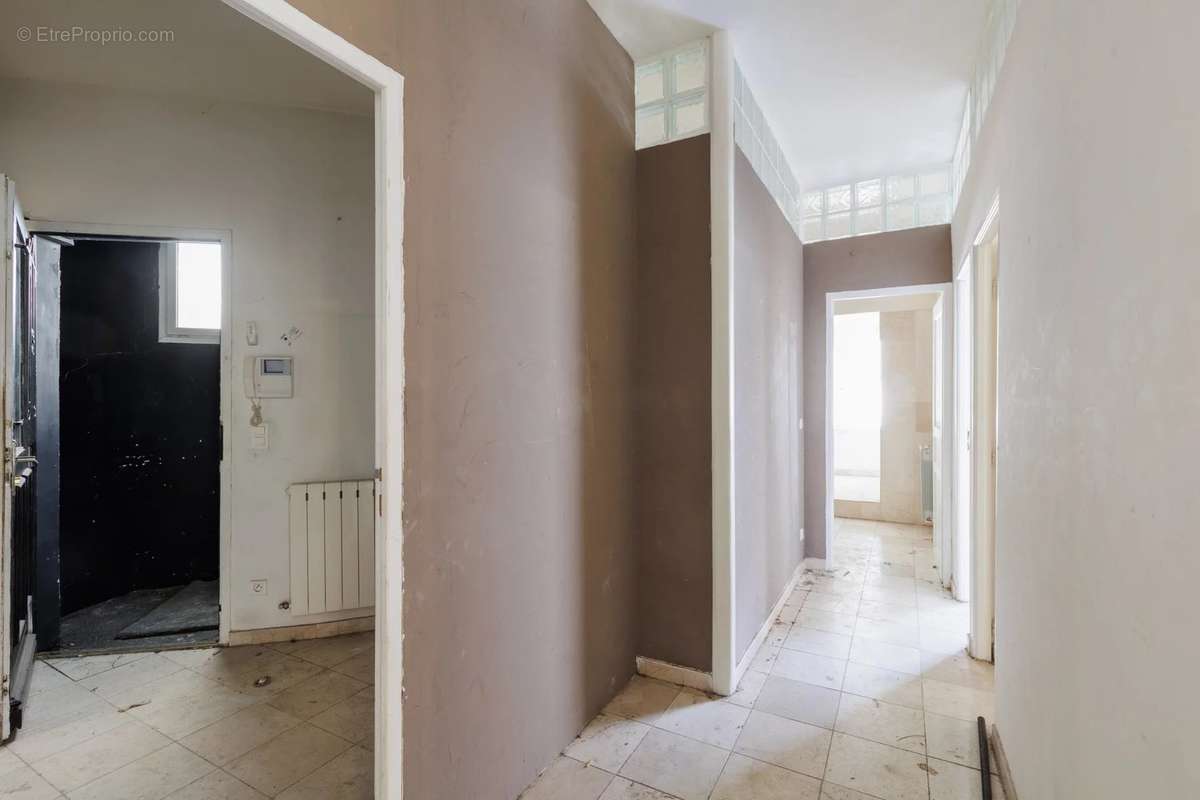 Appartement à MARSEILLE-12E