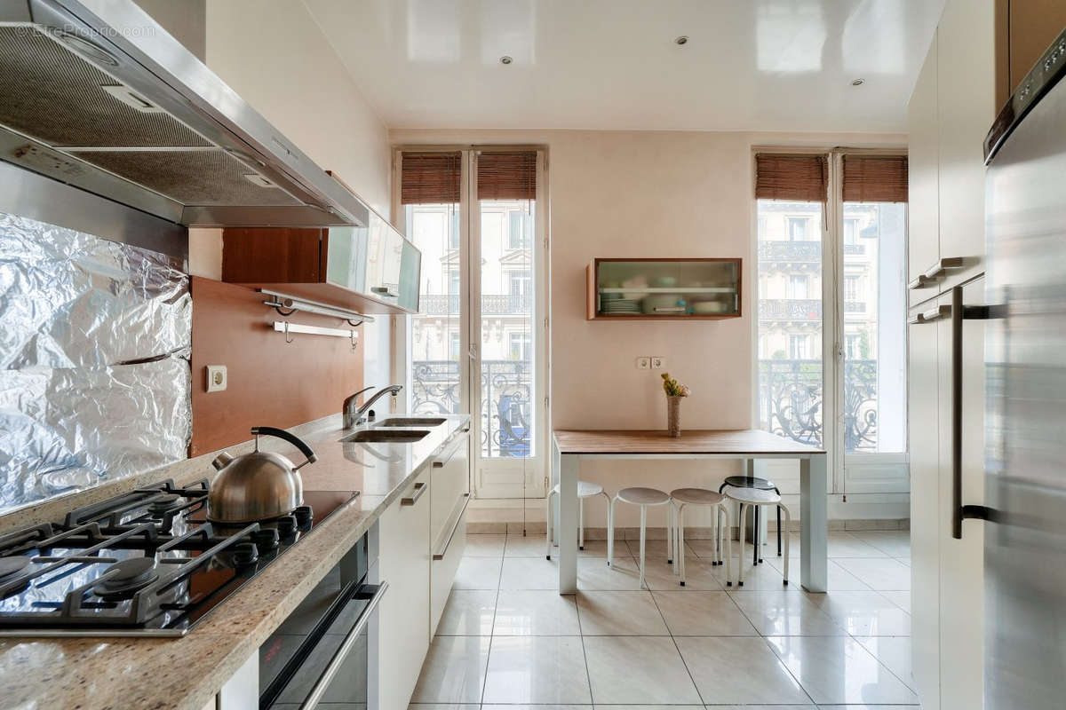 Appartement à PARIS-6E