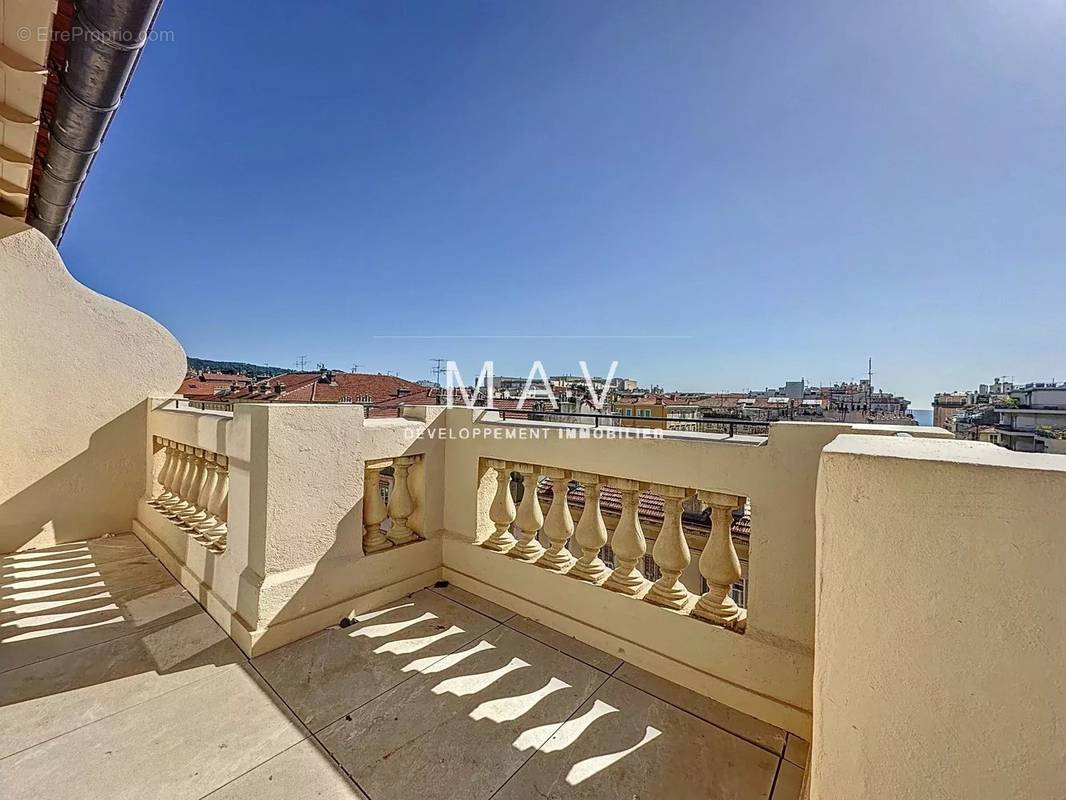 Appartement à NICE