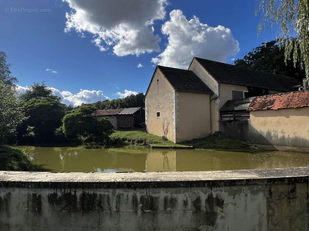 Maison à ARGENTON-SUR-CREUSE