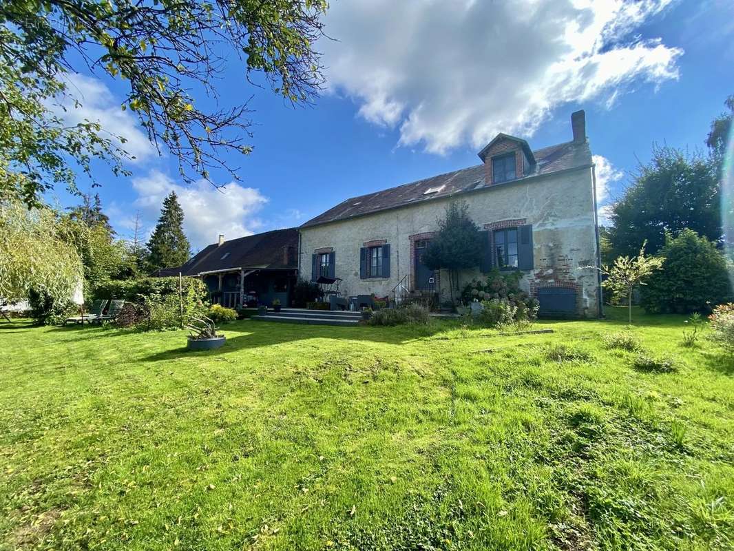 Maison à JOUAC