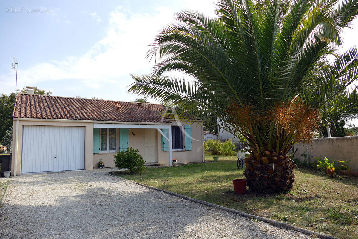 Maison à LA TREMBLADE