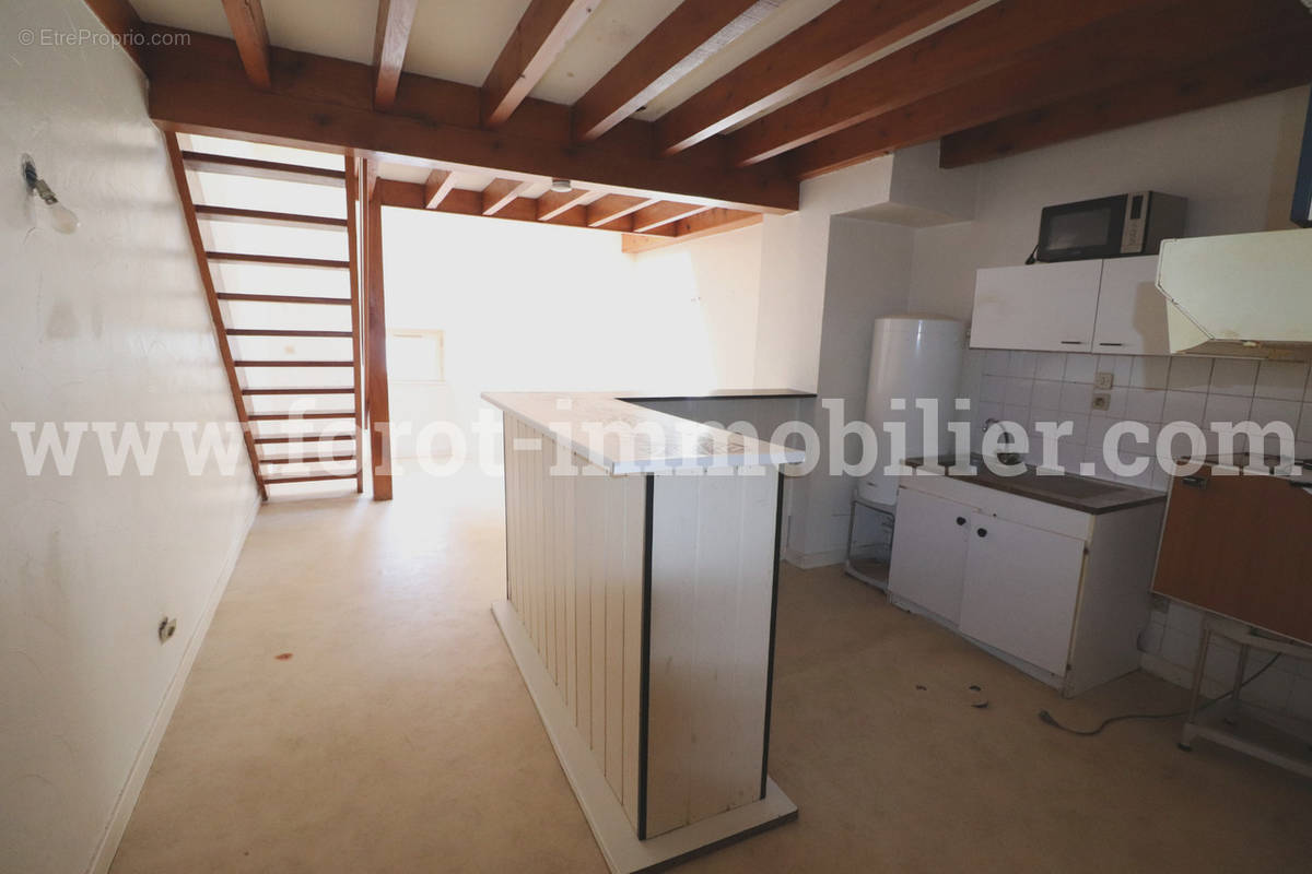 Appartement à TOURNON-SUR-RHONE