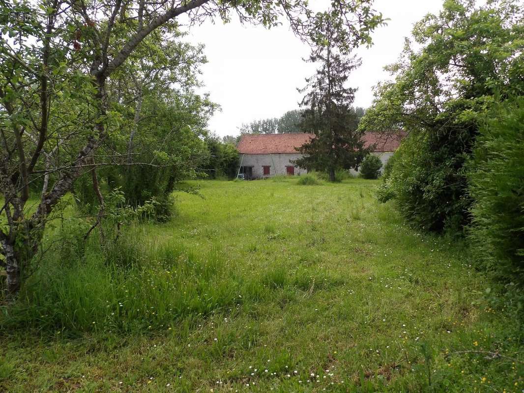 Maison à AULNAY-LA-RIVIERE