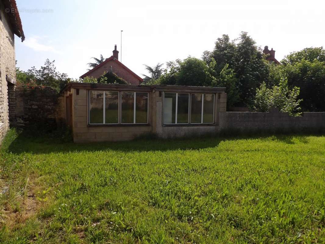 Maison à AULNAY-LA-RIVIERE