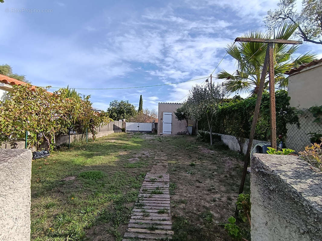 Maison à SIX-FOURS-LES-PLAGES