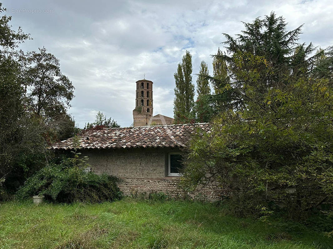 Maison à BUZET-SUR-TARN