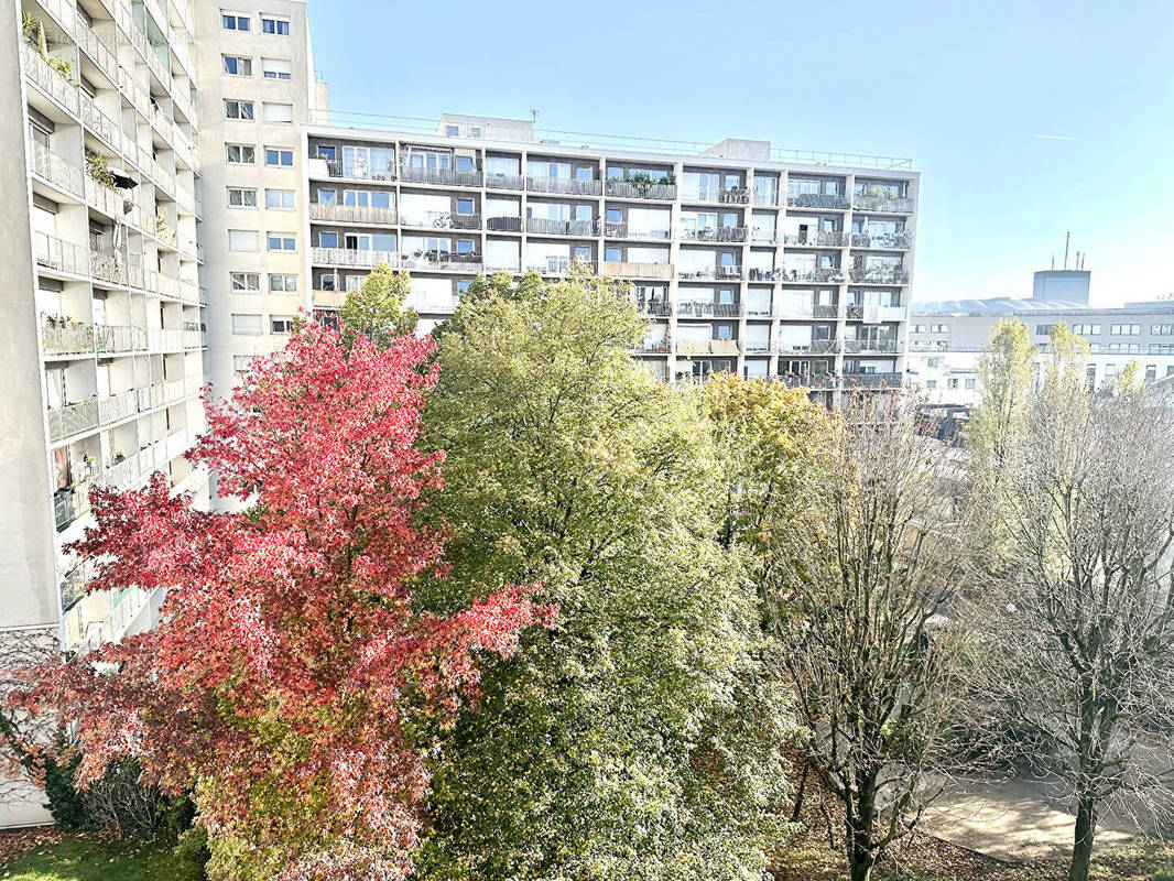 Appartement à PARIS-20E